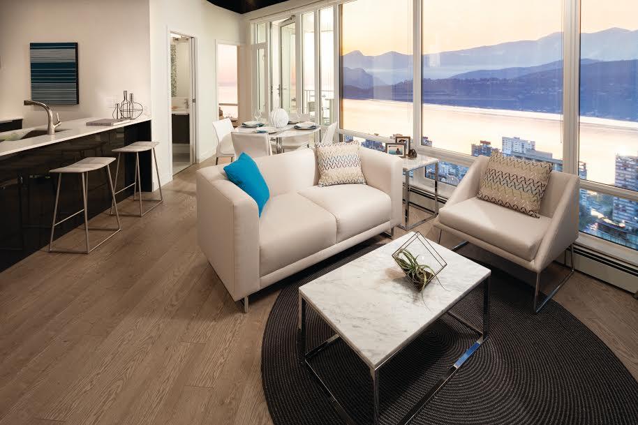 2014_06_05_01_31_31_tatedowntown_livingroom.jpg