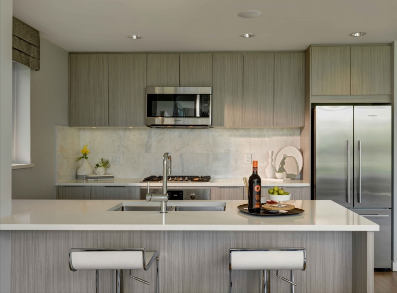 R-and-R-Vancouver-Condos-Kitchen-3.jpg