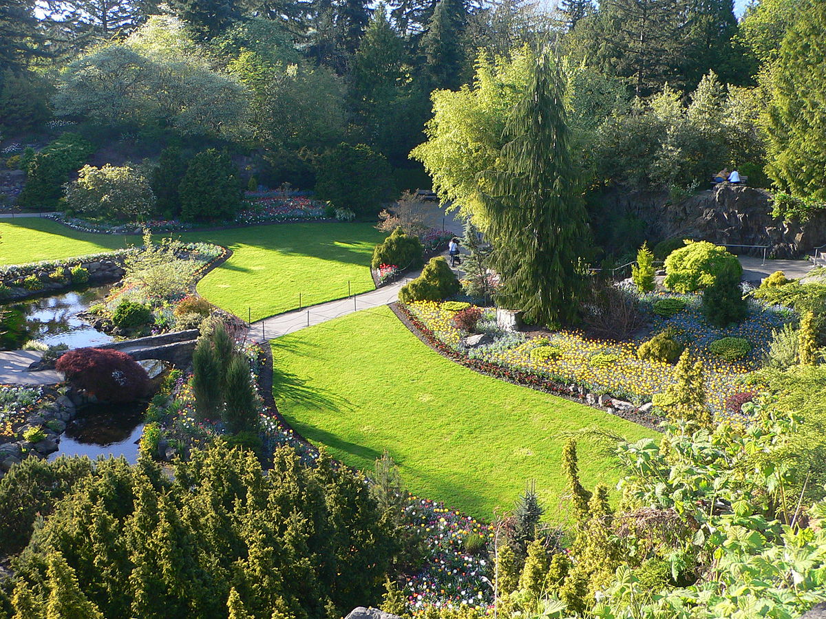 1200px-Queen_Elizabeth_Park.jpg